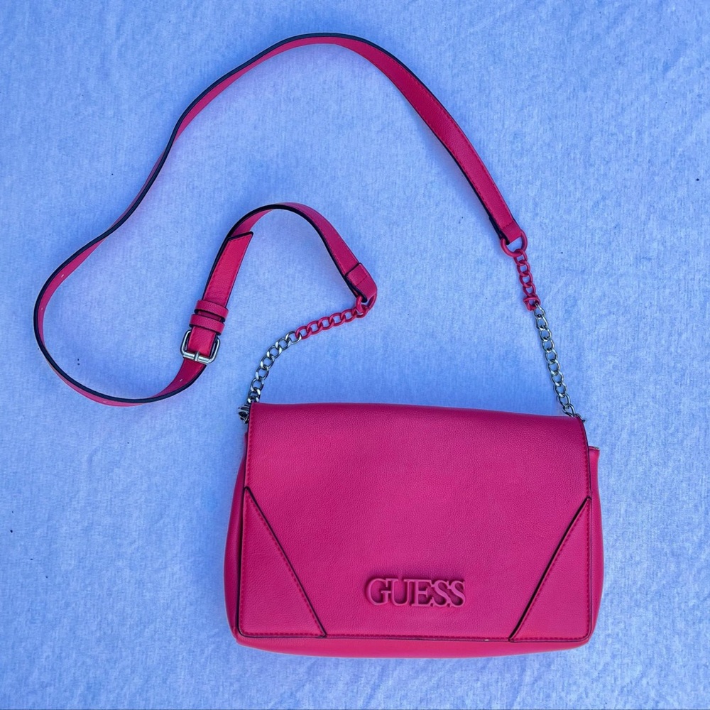 Beautiful pink guess crossbody bag